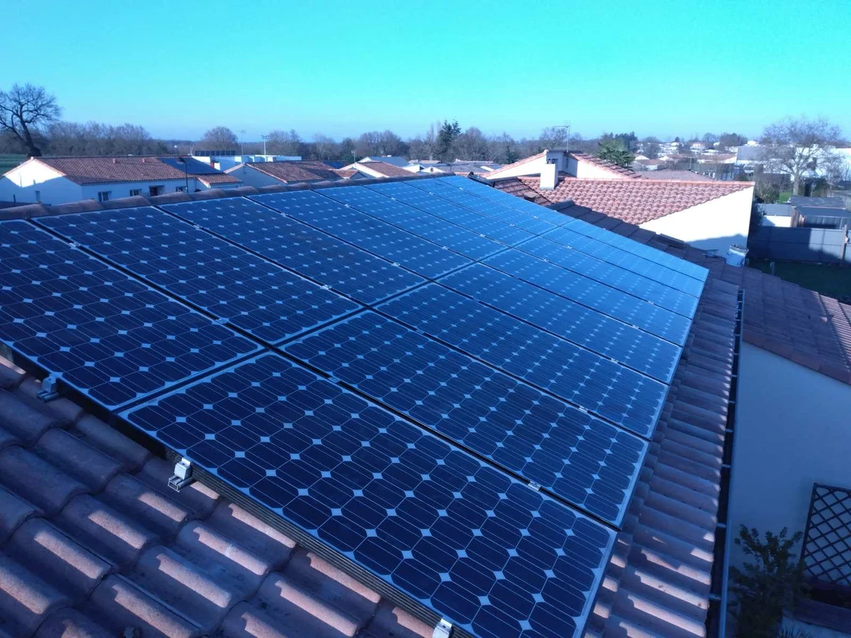 Réalisation panneaux solaires, TEOS, Plombier aux Essarts-en-Bocage